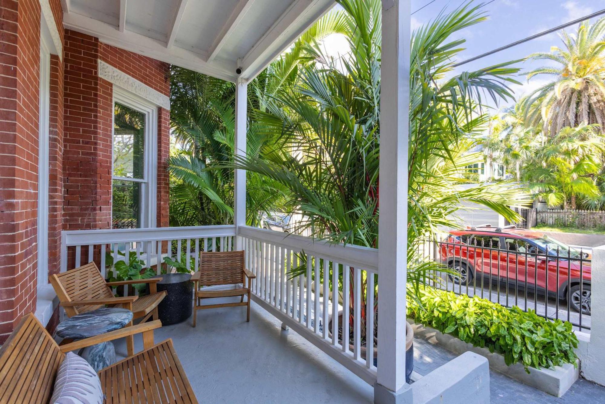 Takeover At The Grand Maloney Key West Kültér fotó